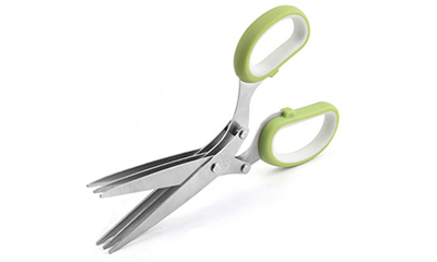 Smart Kitchen Accessories That Make Cooking Easy